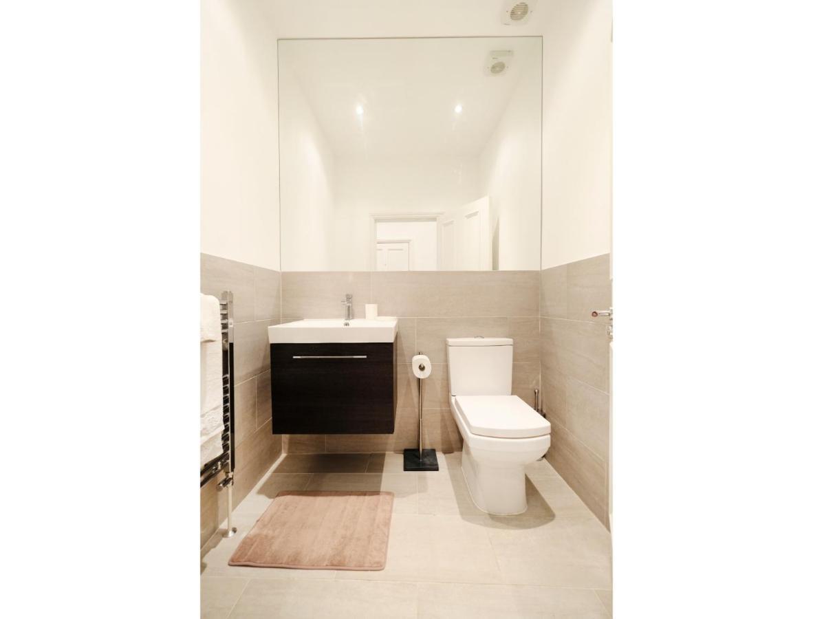 Edgware Rd, Paddington Spacious Apartment Sleeps 4 ロンドン エクステリア 写真
